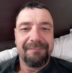 Meet your Posher, Dennis